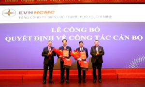 Công bố Quyết định bổ nhiệm hai Phó Tổng Giám đốc EVNHCMC